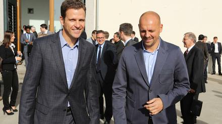 Marc Kosicke (rechts, mit Nationalmannschaftsmanager Oliver Bierhoff) kennt die Wichtigen und Mächtigen im deutschen Fußball - und ist damit selbst wichtig und mächtig.