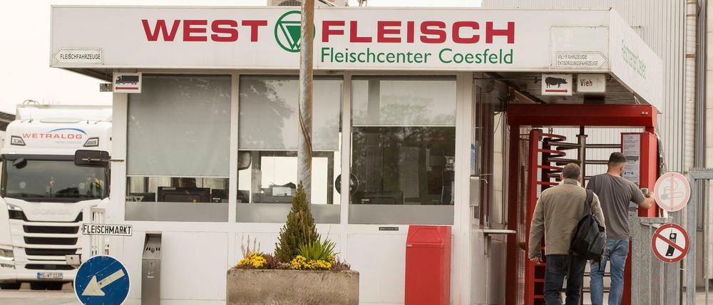 Das Coronavirus ist unter Mitarbeitern eines Schlachthofes in Coesfeld ausgebrochen.