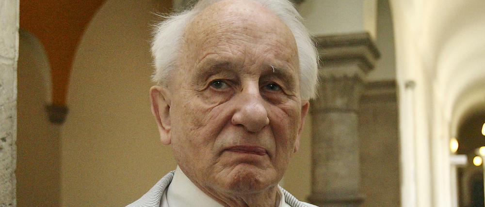 Der Günter Wallraff des Theaters. Dramatiker und Regisseur Rolf Hochhuth.