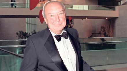 Im Olymp. Jasper Johns im Jahr 1994 im Ostflügel der National Gallery in Washington. Seine Werke zählen längst zum Kanon der US-Kunst.