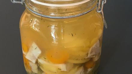 Im Weckglas hält sich die Suppe, bis man nach dem Fischfilet aus Rezept 1 wirklich wieder Appetit auf Fisch hat.