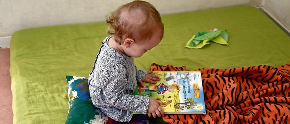 Ohne Anspruch auf Notbetreuung darf man Kinder unter zwei Jahren erst ab 20. Juli wieder in die Kita bringen.