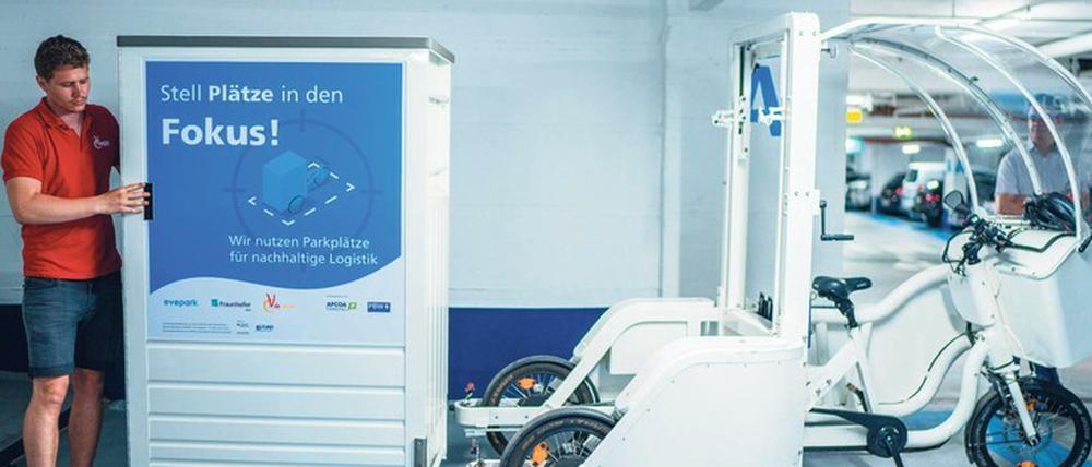 Sichere Sache. Wachpersonal dürfte bei der Größe dieser Container im Parkhaus nicht vonnöten sein. Gute Antriebskräfte bei der Beförderung allerdings schon. 