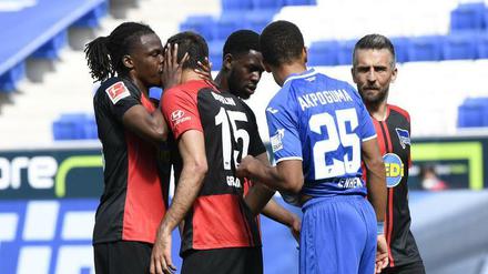 Hertha hält Abstand - allerdings nur in der Tabelle nach unten.