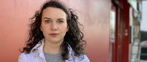 Farina Kerekes, 30, arbeitet als Kassiererin im Supermarkt.