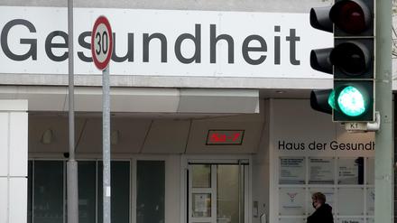 Die Corona-Ampel soll die Berliner rechtzeitig vor einer neuen Infektionswelle warnen. 