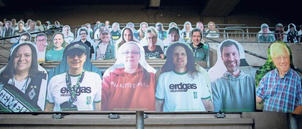 Dabei sein ist alles. Wenn auch nur als Aufsteller im Stadion von Borussia Mönchengladbach.