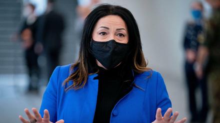 Dilek Kalayci verteidigt ihre Teststrategie für Berlin.