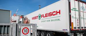 Bei Westfleisch in Coesfeld wurden 279 von1200 Mitarbeitern positiv auf das Coronavirus getestet. 