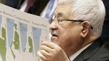 Mahmud Abbas studiert Trumps Friedensplan, den er rundherum ablehnt.