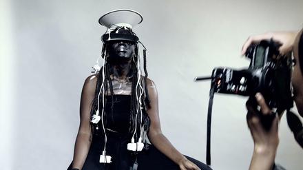 Das Goethe-Institut Nairobi stellte Filme des kenianischen Nest Collective vor, hier die Webserie "We Need Prayers". 