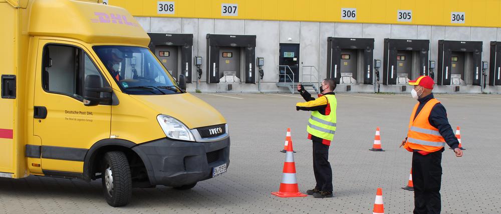 Fahrtraining an der Mechanisierten Zustellbases von DHL in Großbeeren im Kreis Teltow-Fläming in Brandenburg.