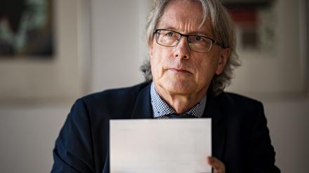 Matthias Kollatz (64) ist seit Dezember 2014 Finanzsenator in Berlin. Der SPD-Politiker gibt das Amt nun an Daniel Wesener von den Grünen ab.