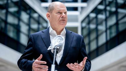 Mit einem Milliarden-Programm will Scholz die Wirtschaft wieder in Schwung bringen.