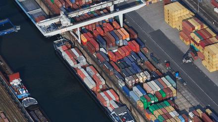 Der Export ist im ersten Quartal stark eingebrochen.