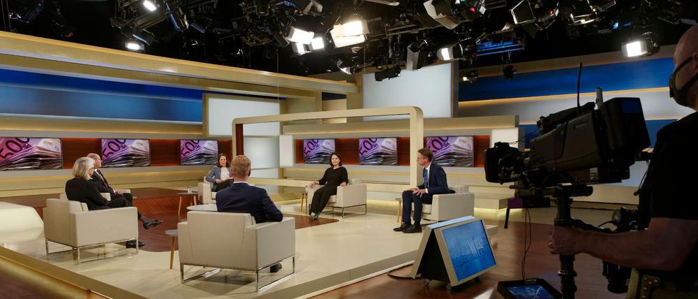 Talkshow in Corona-Zeiten: Hier Anne Will im Ersten Deutschen Fernsehen. 