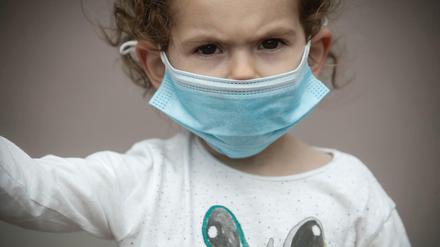 Über die Wirkung des Coronavirus bei Kindern ist bislang noch nicht viel klar.