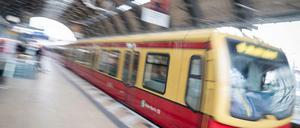 Rasante Debatten um die Zukunft der S-Bahn im Berliner Senat.