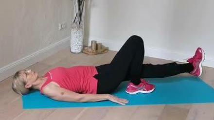 Fitness leicht gemacht: Übung für die Körpermitte.