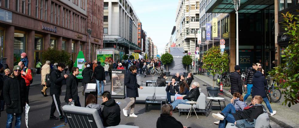 Im Oktober 2019 war die Geschäftsstraße zwischen Französischer Straße und Mohrenstraße das letzte Mal autofrei.
