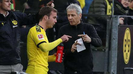 Mario Götze (links, mit Trainer Lucien Favre) wird den Verein am Saisonende verlassen.