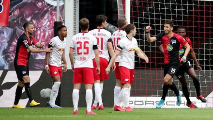 Der Führungstreffer. Marko Grujic jubelt über das 1:0 – und letztlich auch über das 2:2 zum Schluss.