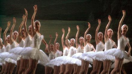Schülerinnen der Staatlichen Ballettschule während einer Generalprobe an der Berliner Staatsoper.