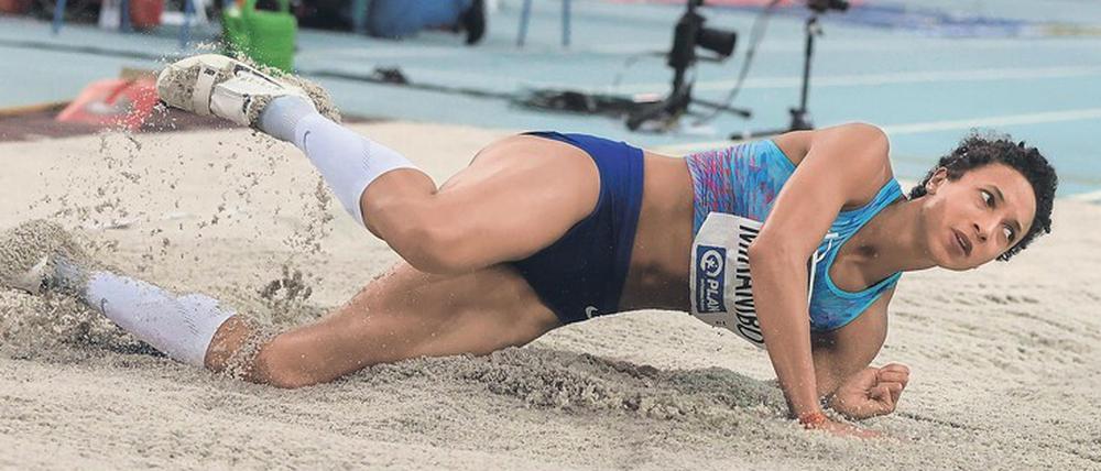 Immer weiter. Malaika Mihambo steigerte sich in den vergangenen Jahren kontinuierlich. Ihre Bestleistung beträgt momentan 7,30 Meter.