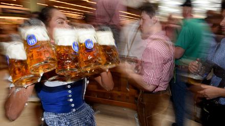 Oktoberfeststimmung das ganze Jahr, das verspricht das Hofbräuhaus.