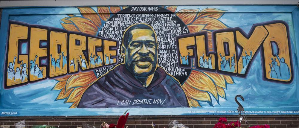Ein Wandgemälde in Minneapolis, Minnesota, erinnert an den getöteten George Floyd.