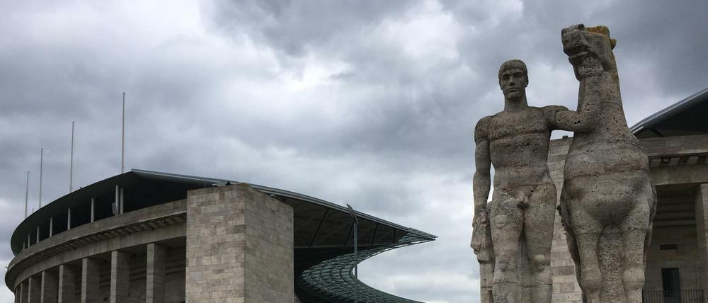 Der ehemalige SPD-Senator, Peter Strieder, hat eine Debatte über die Nazi-Architektur des Olympiaparks losgetreten.