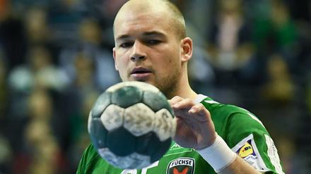 Füchse-Spieler Paul Drux empfängt auch nächste Saison Konkurrenz aus ganz Europa.