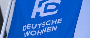 Der absehbare Börsenaufstieg der Deutschen Wohnen in den Leitindex Dax erfüllt Mietervertreter mit Sorge. 