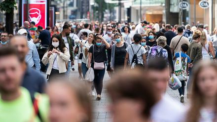 Der Handel gehört zu den am stärksten betroffenen Branchen der Coronakrise - und verspricht sich viel von der Senkung der Mehrwertsteuer.