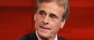 Alexander Kekulé ist Direktor des Instituts für Medizinische Mikrobiologie an der Martin-Luther-Universität Halle-Wittenberg.