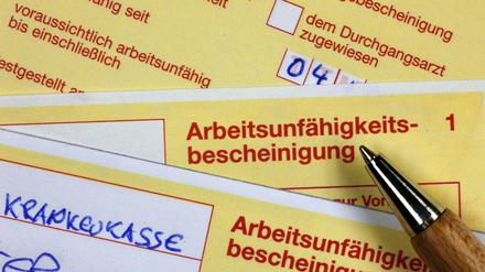 Für einen gelben Schein muss man nun wieder in die Praxis.