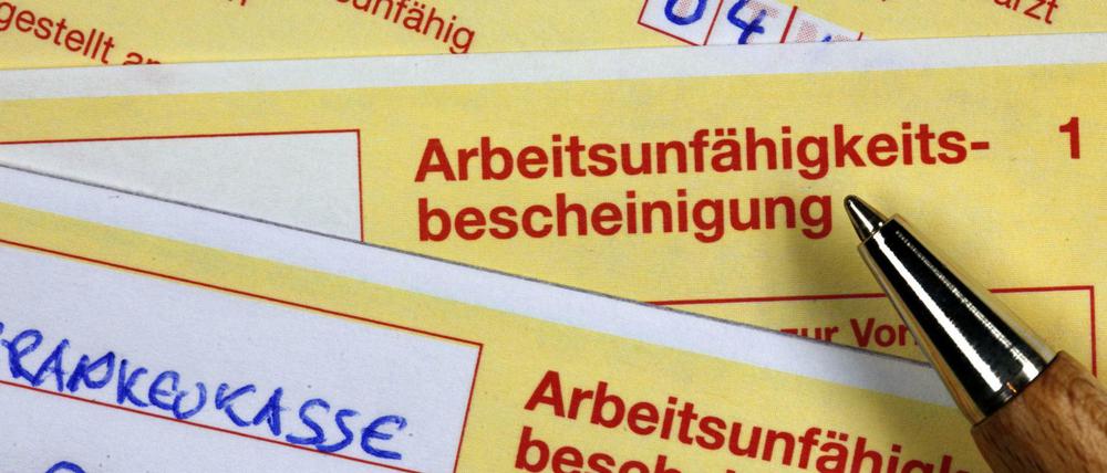 Für einen gelben Schein muss man nun wieder in die Praxis.