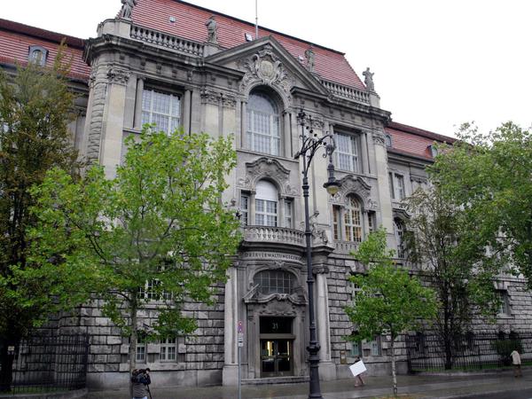 Das Oberverwaltungsgericht Berlin-Brandenburg in der Hardenbergstraße.