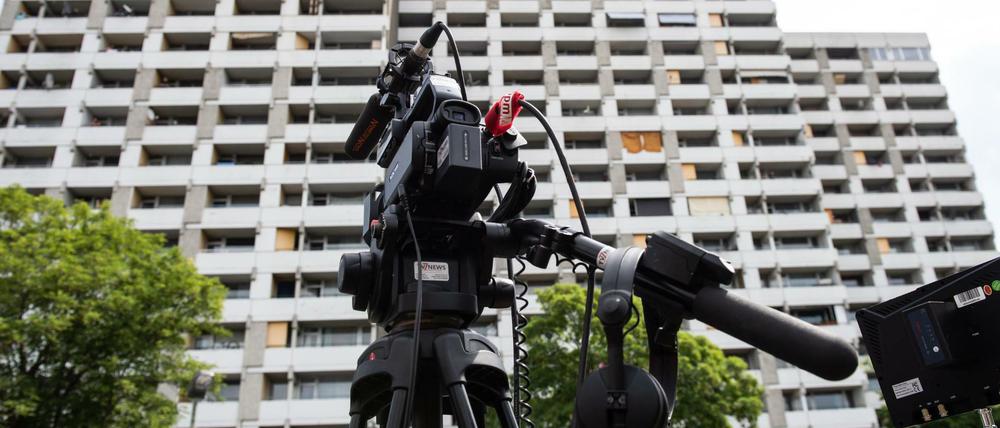 Im Fokus: In diesem Hochhaus soll es zu den Infektionen gekommen sein.