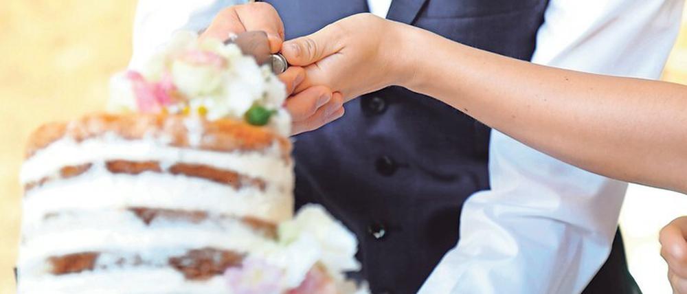 In guten wie in schlechten Zeiten. Die Hochzeitsdienstleister wollen auch weiterhin für ihre Kunden da sein – doch in der Branche sieht es schlecht aus.