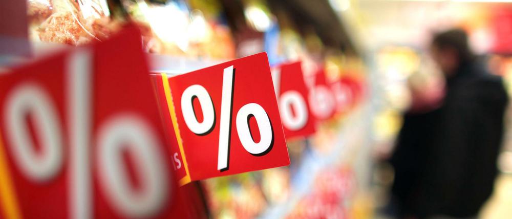 Die Mehrwertsteuersenkung könnte Händler unter Druck setzen, die Preise für einzelne Produkte stark zu senken.
