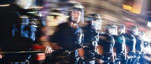 Gewalt und Protest. Polizisten bei einer Demo Ende Mai in New York.