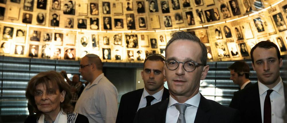 Der deutsche Außenminister ist ein Freund Israels. Hier besucht er gemeinsam mit Charlotte Knobloch 2018 die Holocaust-Gedenkstätte Yad Vashem.
