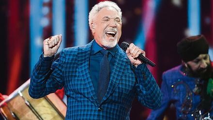 "Sex Bomb" ist einer seiner großen Titel: Tom Jones 2018 in der Londoner Royal Albert Hall. 