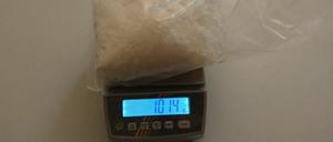 Zehn Beutel mit je einem Kilogramm Crystal Meth konnten Brandenburger Ermittler Ende Mai sicherstellen.