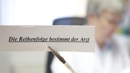 Die Terminservicestellen starteten 2016, nachdem ein Gesetz dies den Kassenärztlichen Vereinigungen aufgetragen hatte.
