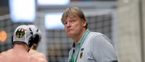 Hagen Stamm wird am 12. Juni 60. Seit 2000 ist er - mit Unterbrechung - Bundestrainer der Wasserballnationalmannschaft. 