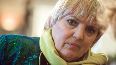 Nach einer Unterlassungsklage hat das Gericht Claudia Roth ihre Aussagen als Meinungsäußerung zugelassen. 