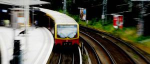 Wie wär's mit der Ringbahn für den nächsten CDU-Clip?