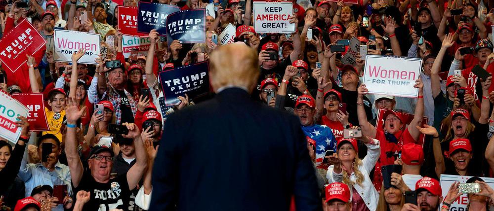Sein Lebenselixier: Nach drei Monaten Pause möchte Präsident Donald Trump die großen Wahlkampfrallys wie hier im Februar in Las Vegas wieder aufnehmen.